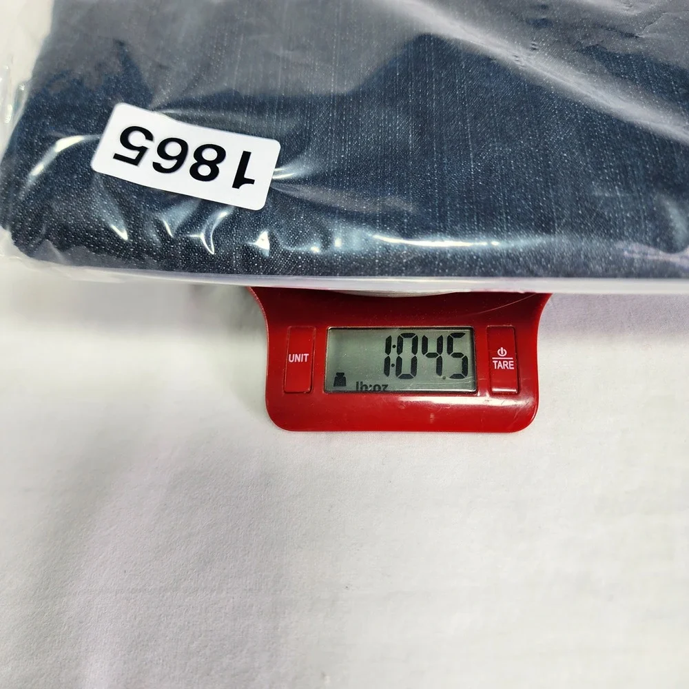 Signature Levi Strauss Jeans Mens 29x32 Straight Leg Blue Denim Minimalist Indie